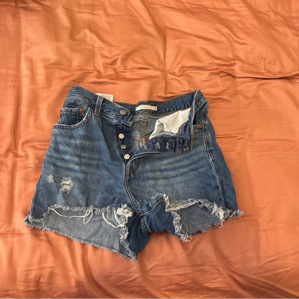 Levi High Rise Shorts